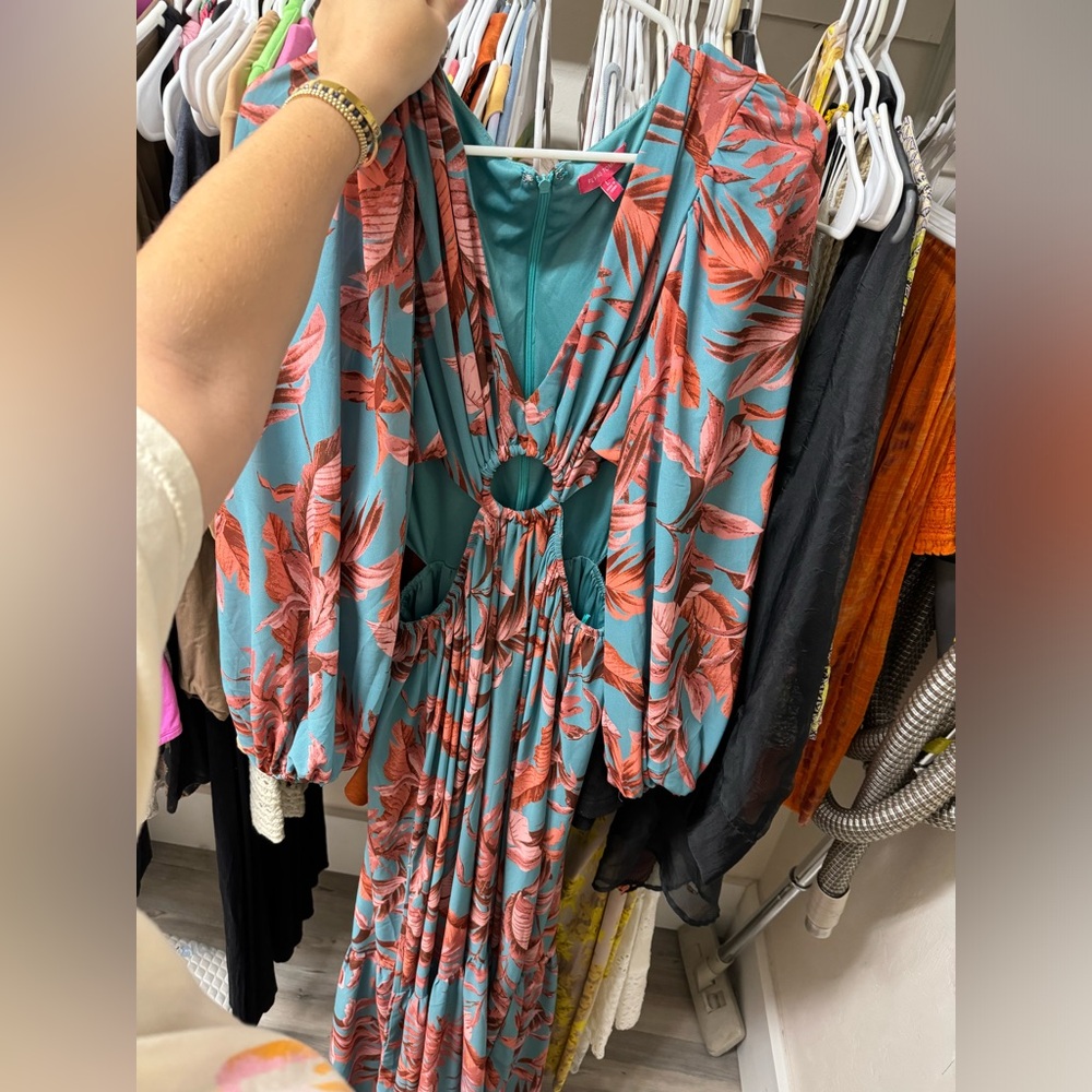 Vici Tropical Cutout Long Sleeve Dress